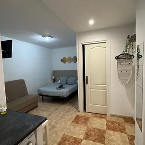 https://maravilloso-nuevo-y-centrico-en-malaga-2.hotelsinnerja.org